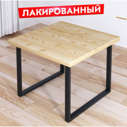 Стол журнальный Loft квадратный с лакированной столешницей из массива сосны 40 мм и черными металлическими ножками, 80х80х50 см 701-10270